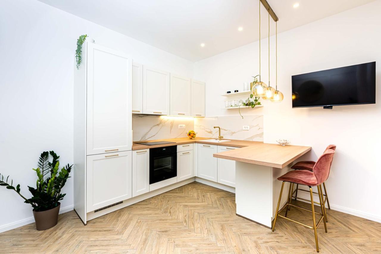 Beautiful Apartment In Split Center Extérieur photo